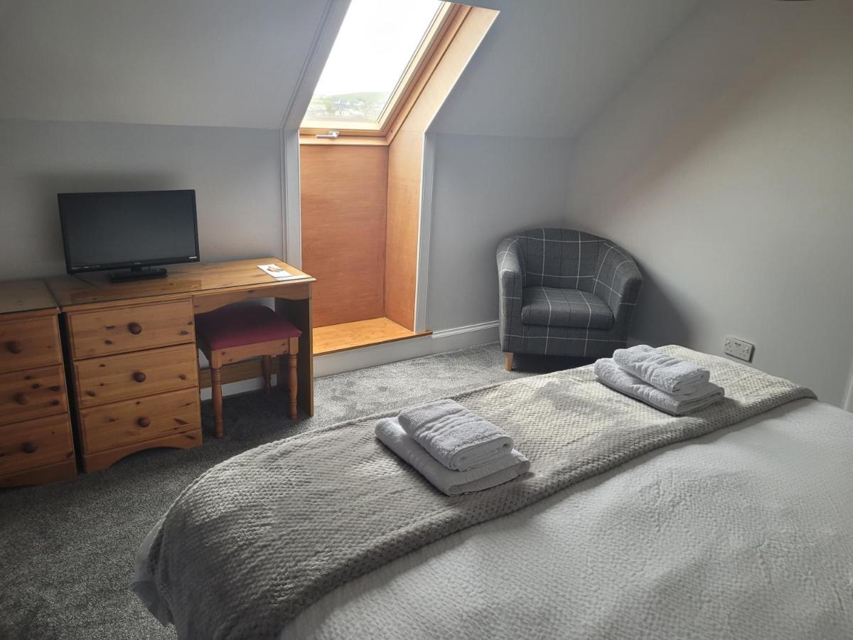 Lindisfarne Bed & Breakfast Stromness Exterior photo